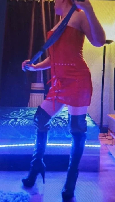 Deutsche Susanne Av Dt Expertin