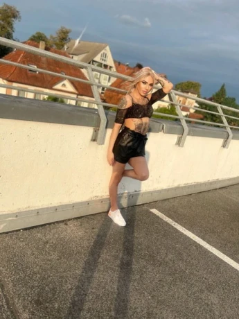 Ts Emanuela Sehr Heiss Heute