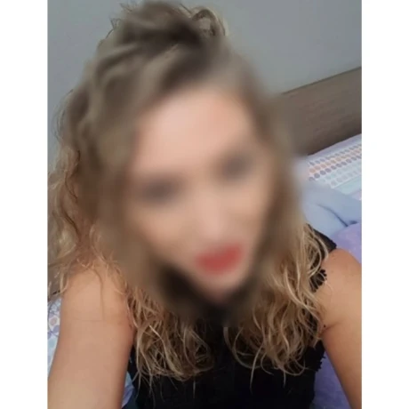 Kiara28
