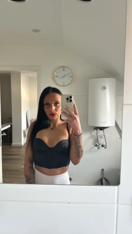 AylinDeluxe