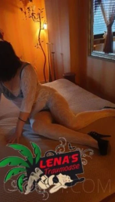 Anna bei Lenas Traumoase