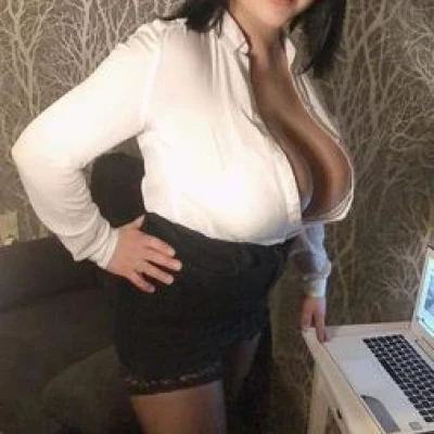 Busenwunder Larisa - Ganz Neu in deiner Stadt!