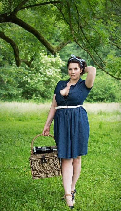 Nela Elektra Russland