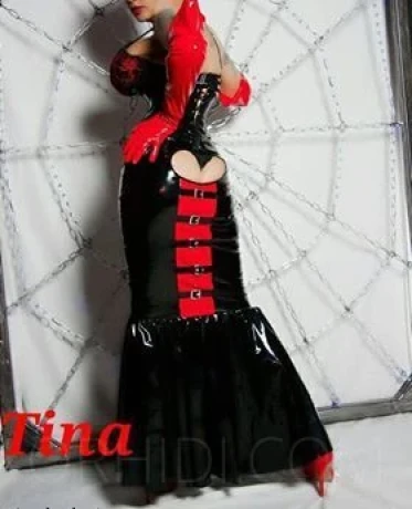 Bizarr Lady Tina