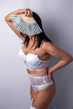 Nika Sexy Geil