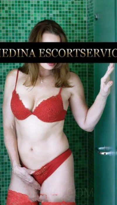 Mona (45) - Scharf