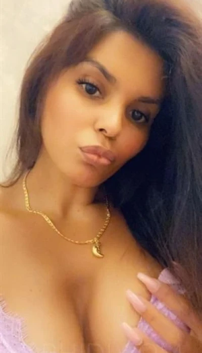 TS Bruna Cornelsen 100% Perfekter Körper