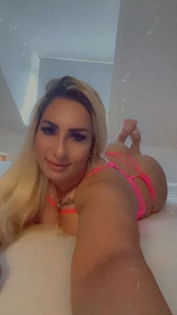 Kataleya Heisse Und Hingebungsvolle Liebe