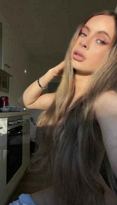 TS Alexandra Leon