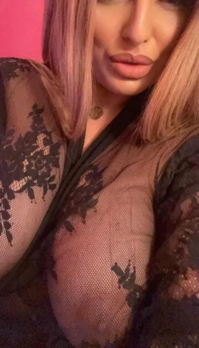 Julia999