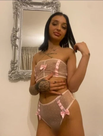 Mia Lamour Suite