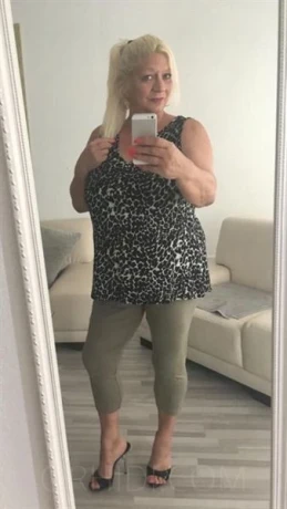 Deutsche Larizza, KS privat
