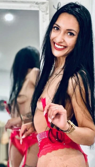 Lora Partygirl 18