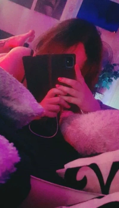 Intimbehaarte Kim Privat Diskret