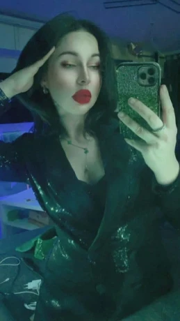 Scarlett 1