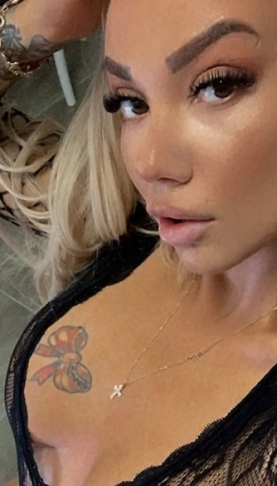 Sandra Luxury