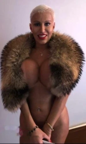 Trans Latina Xxl