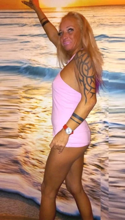 Cora AV