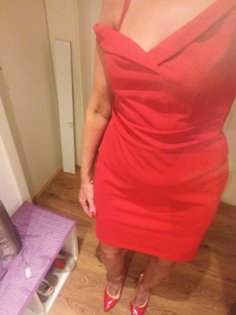 Blonde Milf Private And Discreet