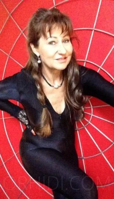 Lady Corinna-