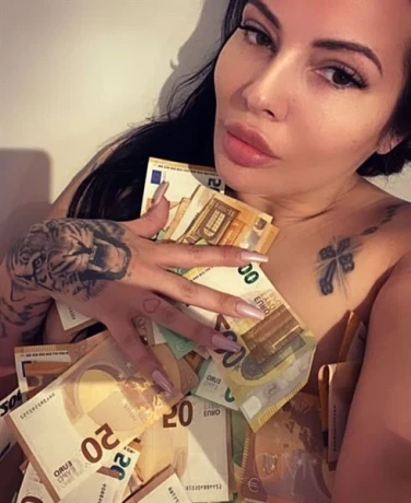 Herrin Lexy Fetisch Bizzar Domina