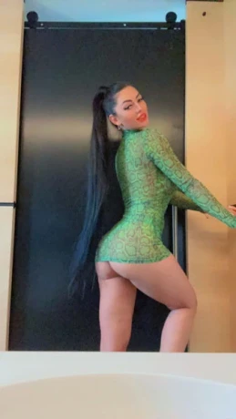Bella Party Girl 18