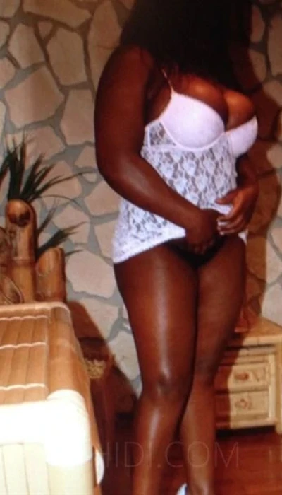 MICHELLE AUS GUADELOUPE