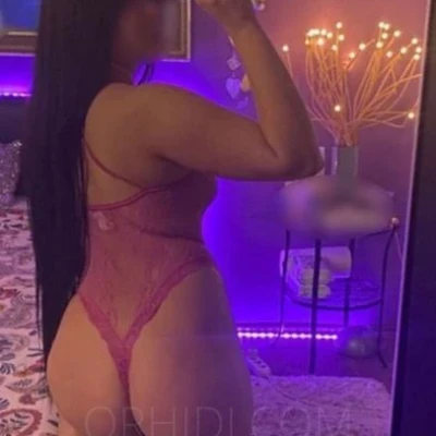 Anabella-  BRANDNEU IN DER STADT