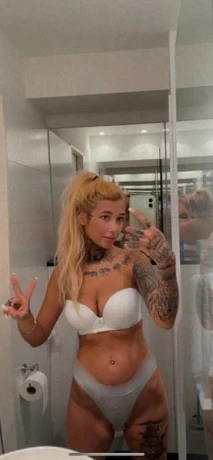 Leonie