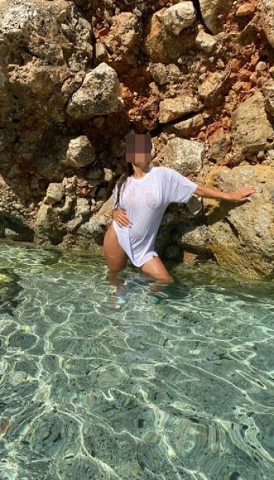 Alessia Ab 1408 Besuchbar