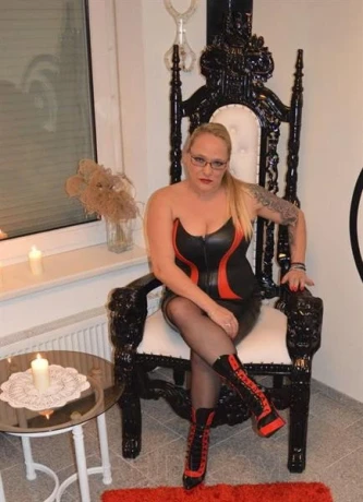 LADY SISI