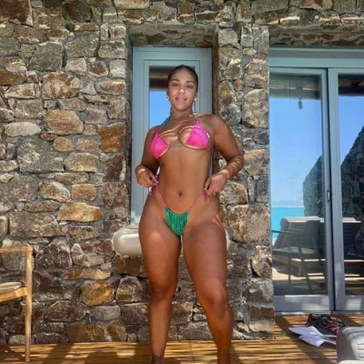 Veronica Ganz Neu Bei Xuxu Latinas Deluxe