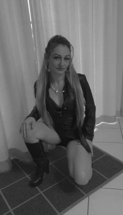 Alischa5
