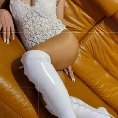 Gabriela50