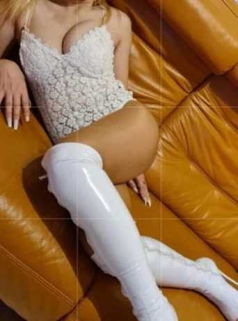 Gabriela50