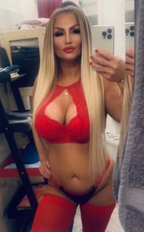 Lady Aylin Köln