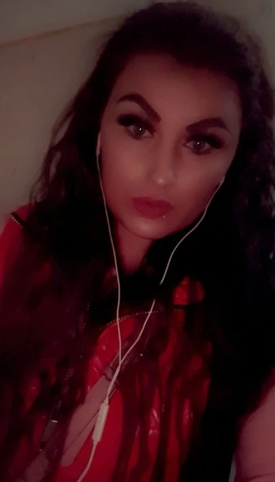 Miss Jazmin Lux