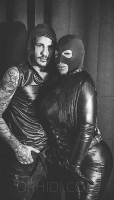 Domina Vicky