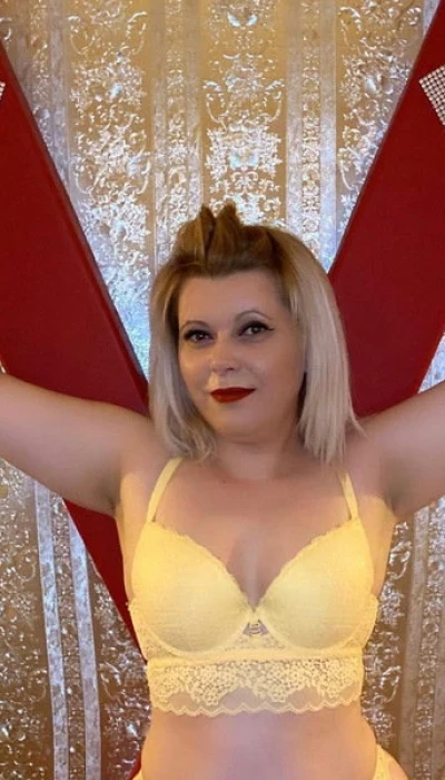 Gabriela74