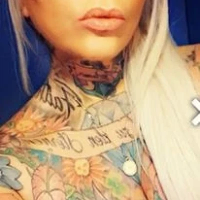 Tattoomodel Gina blond P*rno