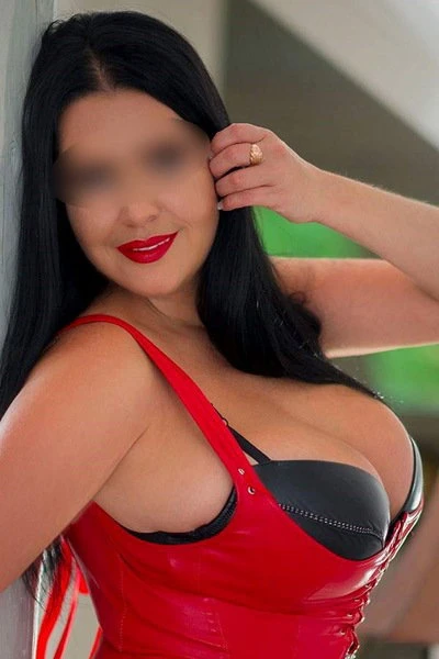 Simona Aus Prag