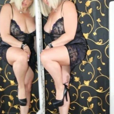 Nicole Aus Ungarn