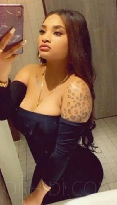 Paola aus Brasilien