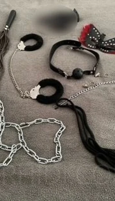 NEU!!! Lady Julia