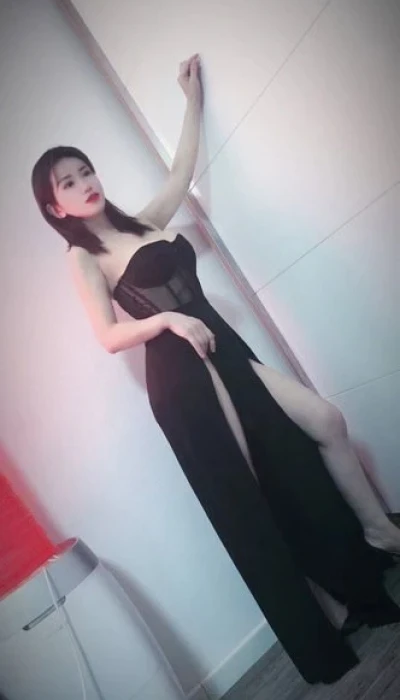 Neu Lili Top Service