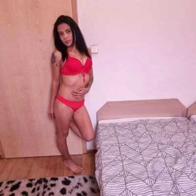 Alisia28