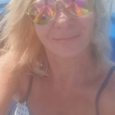 Julia Milf