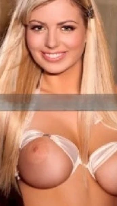 Daisy Polish escort