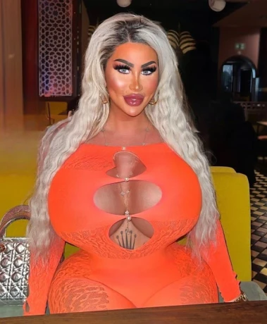 Amira