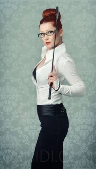 Alexandra, Str*p *n Lady